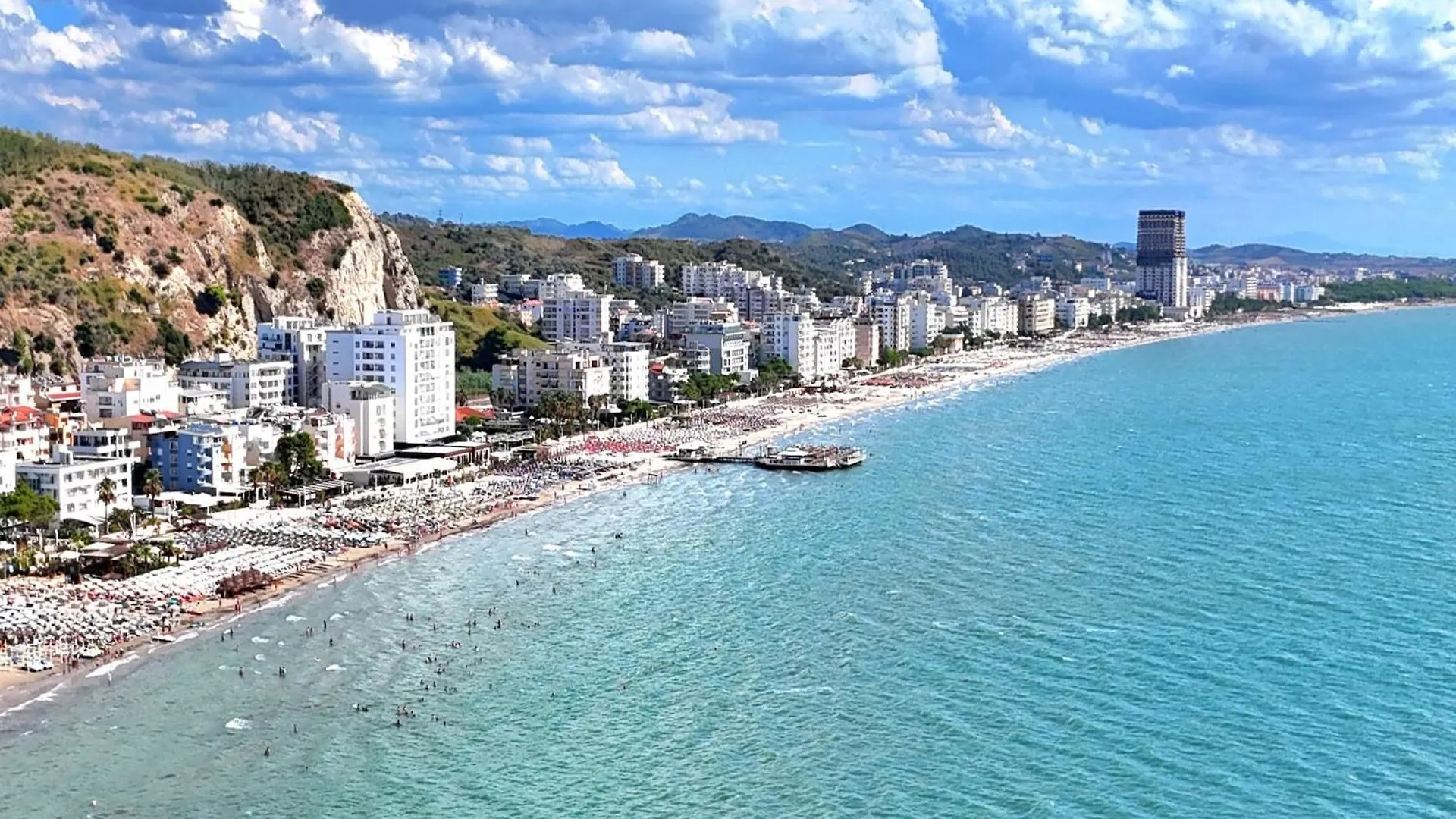 Beachfront Bliss In Durr S Walk To Sand Durrës Appartement
